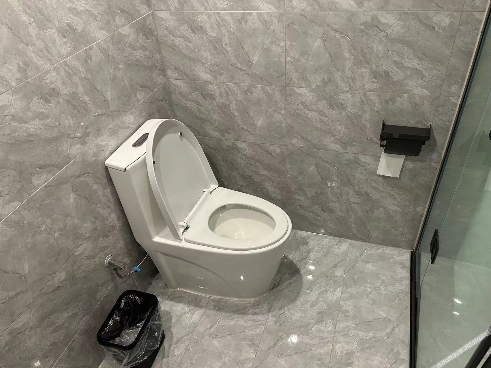 Junyi Hotel (Weifang Qingzhou Bus Station Taihua City) 2*