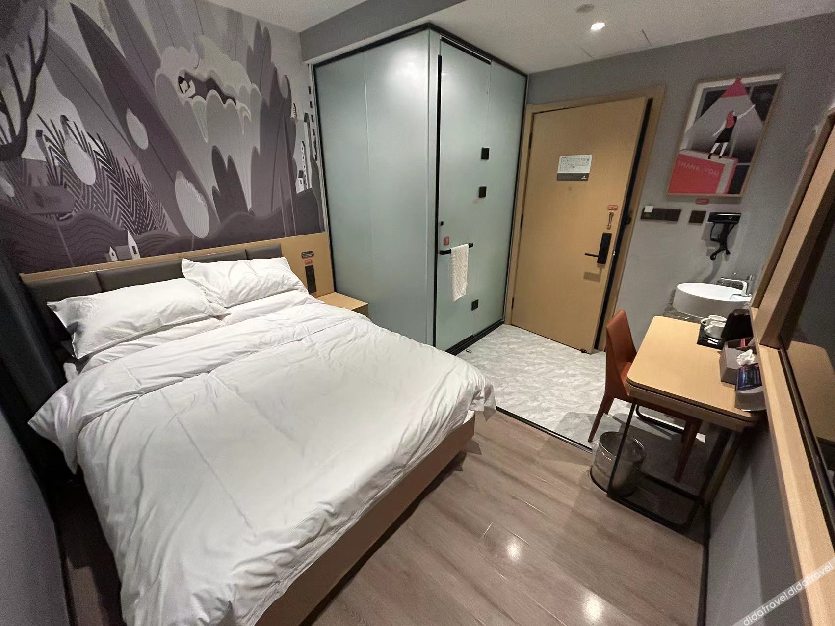 Junyi Hotel (Weifang Qingzhou Bus Station Taihua City) 2*