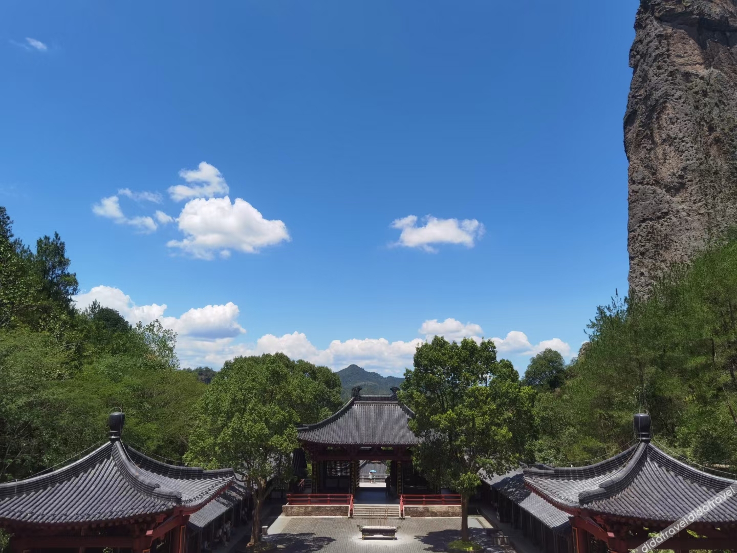 Yunyun Manjing Yunxu Homestay 3*
