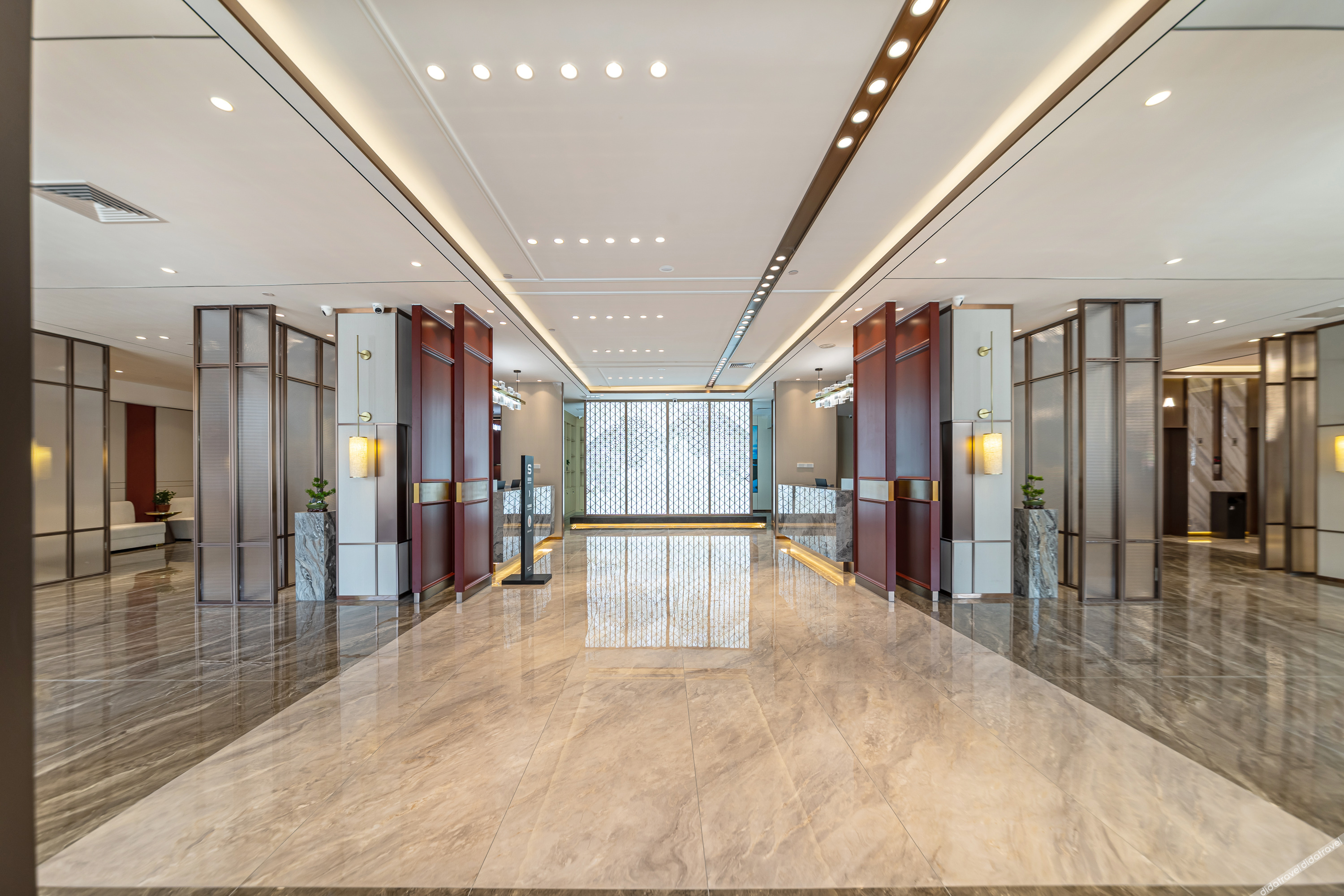 Jifeng International Hotel (Baotou Iron and Steel Street Wangfujing Branch) 3*