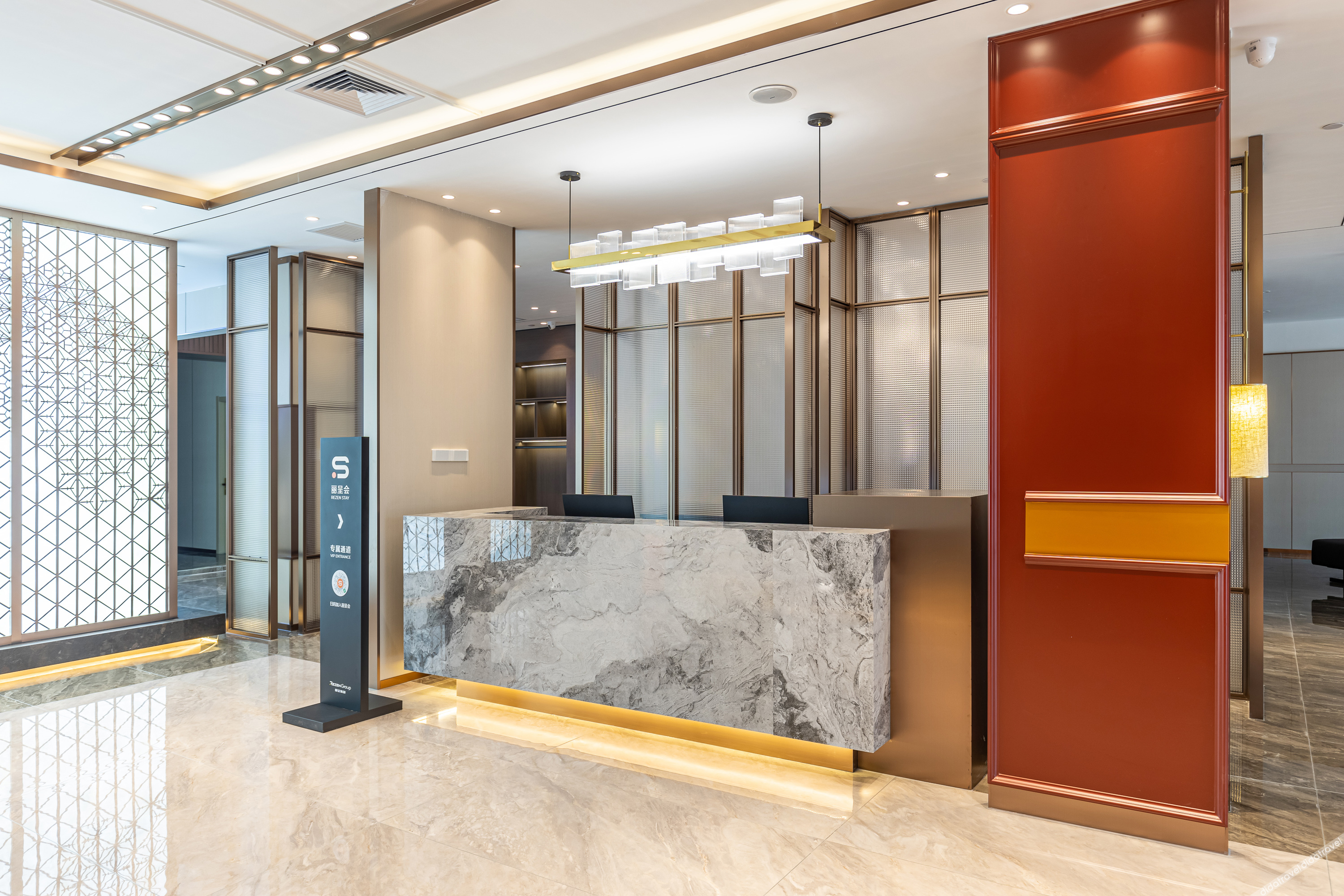 Jifeng International Hotel (Baotou Iron and Steel Street Wangfujing Branch) 3*
