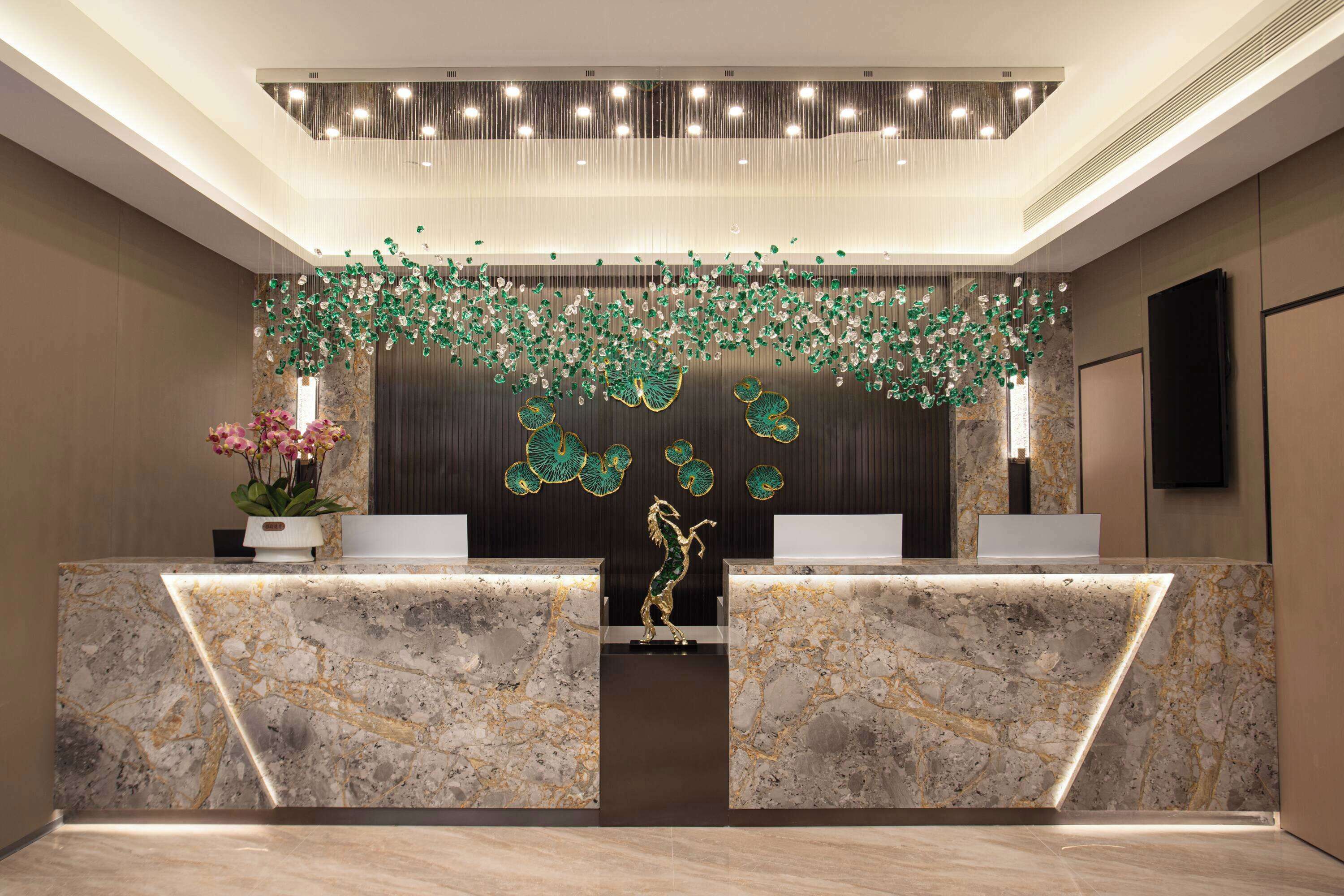 Days Inn By Wyndham Kunming Wujiaba 2*