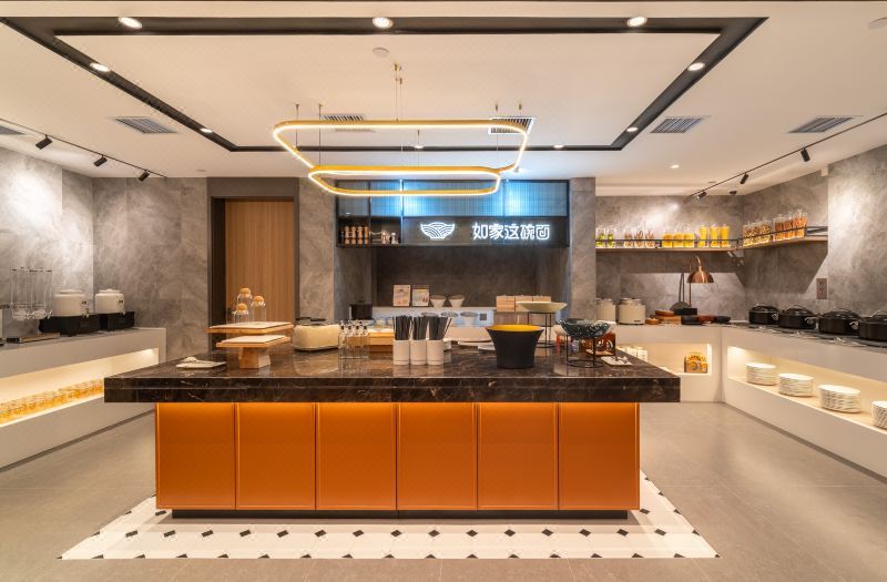 Homeinn Plus Hotel (Cangzhou Municipal Government Qingfeng Building) 3*