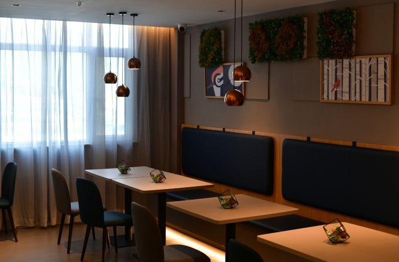 Homeinn Selected Hotel (Jiaozhou Xiwang Road) 2*