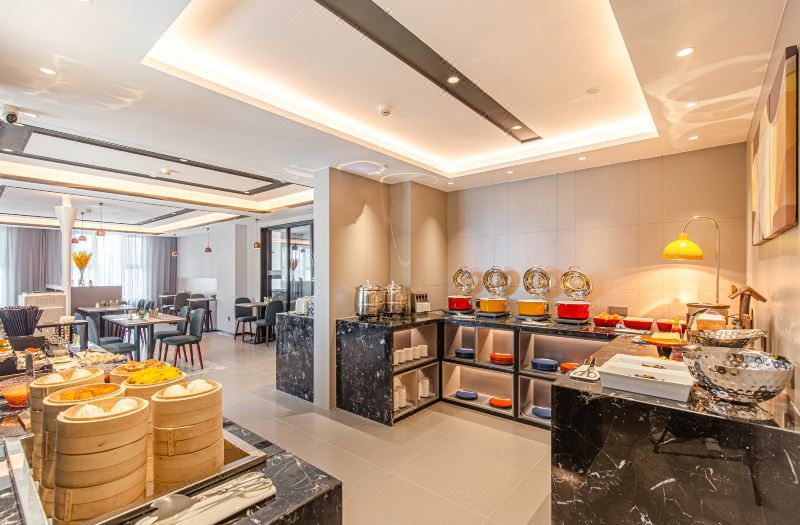 Homeinn Selected Hotel (Jinan 960 Hospital Jinniu Building Materials and Home Expo Center) 3*