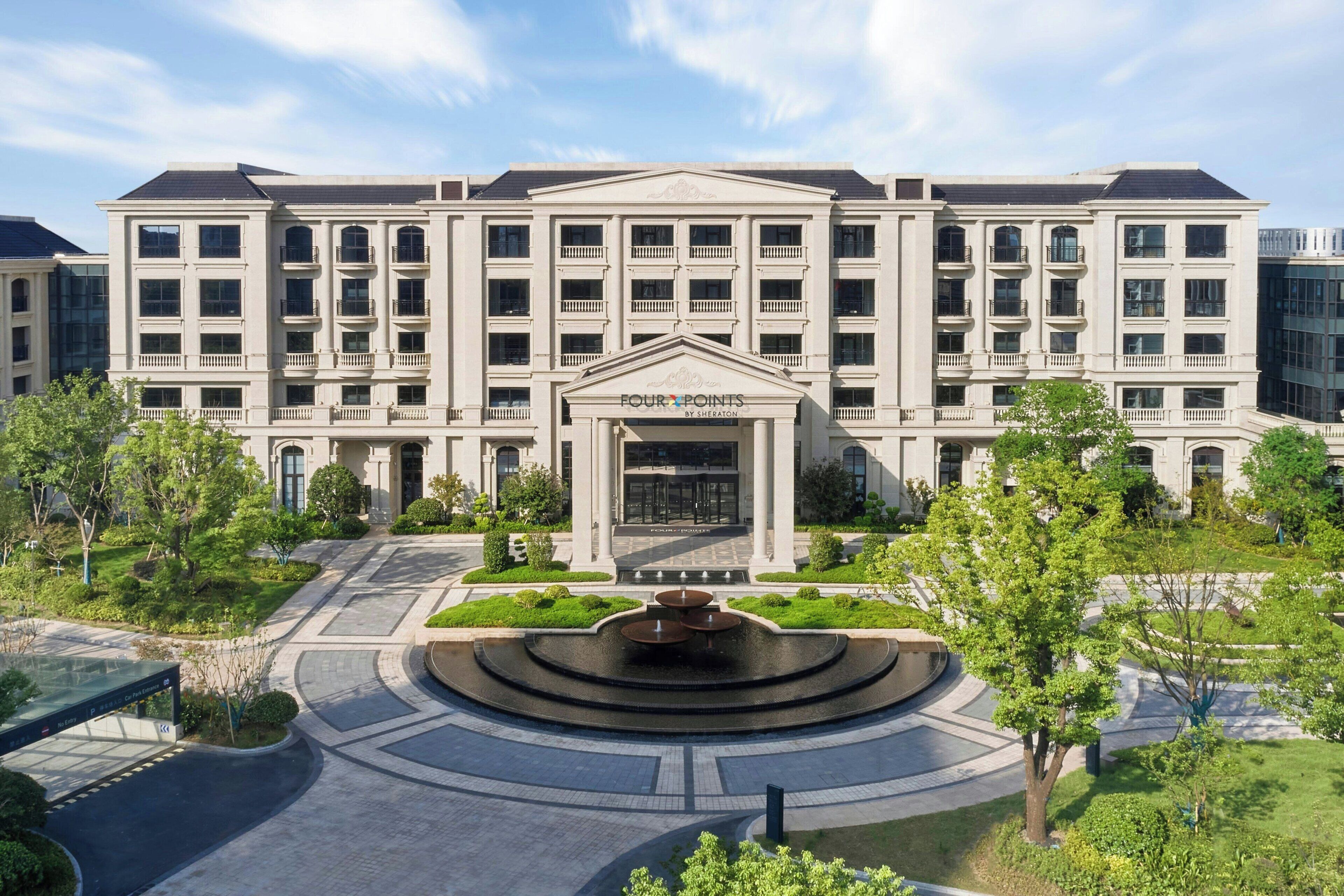 Four Points by Sheraton Huzhou Nanxun 5*