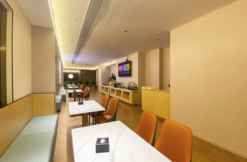 Homeinn Ripple Cloud Hotel (Wuhan Dongxihu Five Rings Sports Center) 2*