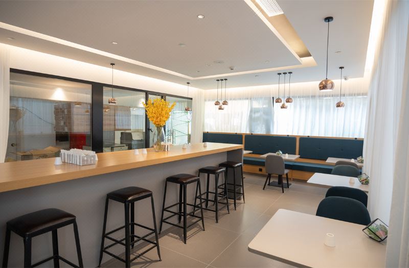 Homeinn Selected Hotel (Dali Erhai Park West Gate Railway Station) 3*