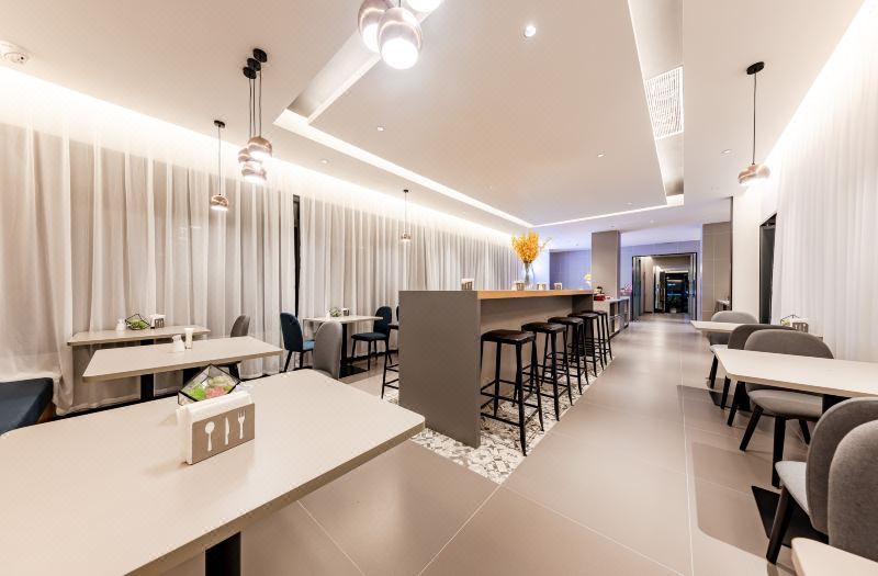 Homeinn Selected Hotel (Dali Erhai Park West Gate Railway Station) 3*