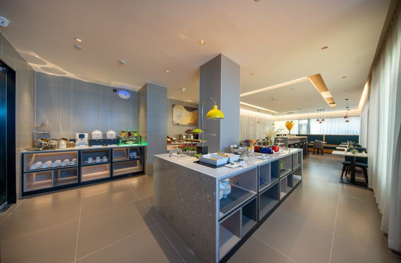 Homeinn Selected Hotel (Dali Erhai Park West Gate Railway Station) 3*