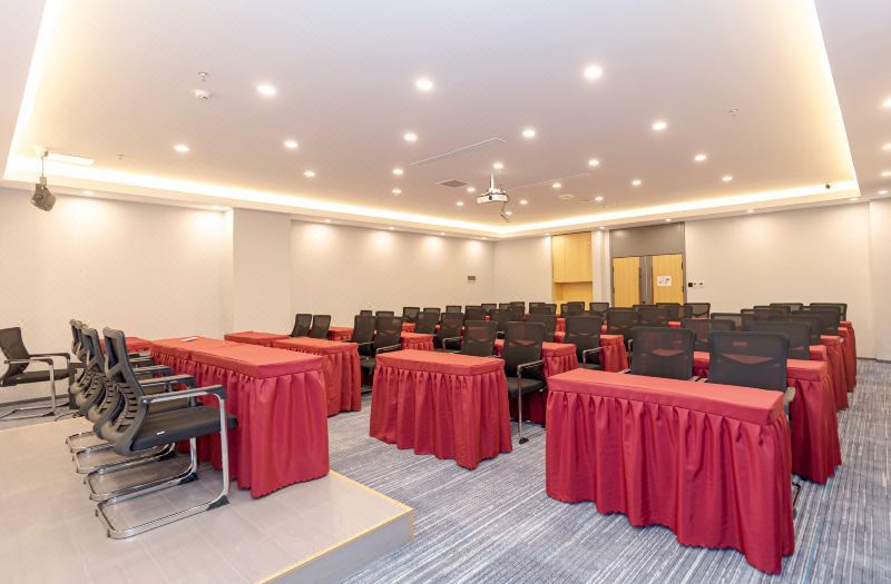 Home UP Huayi Selected Hotel (Tianjin Binhai New Area TEDA MSD Youth Square Branch) 2*