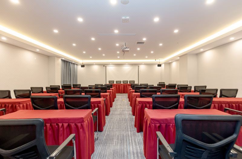 Home UP Huayi Selected Hotel (Tianjin Binhai New Area TEDA MSD Youth Square Branch) 2*