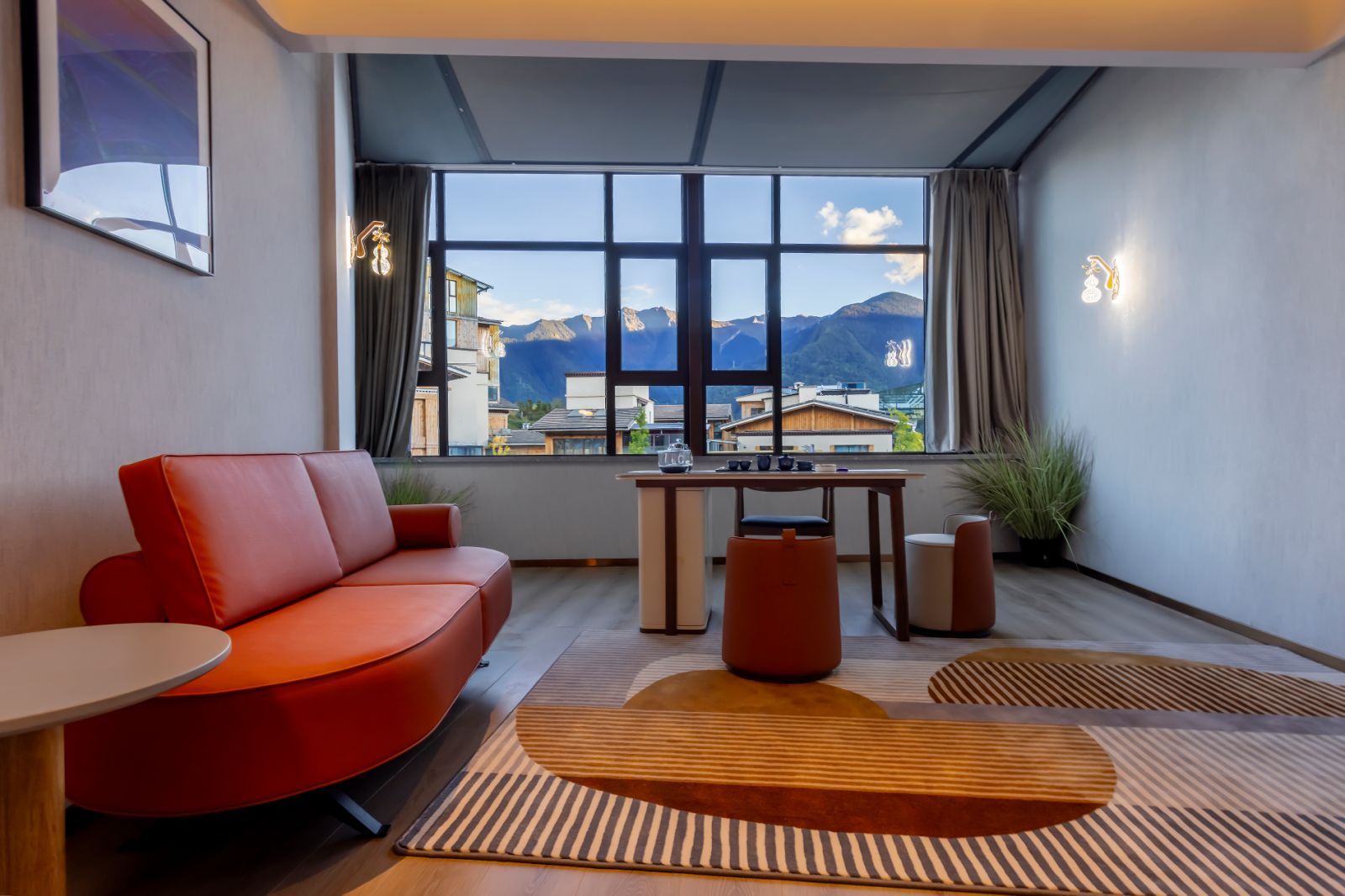 Nyingchi LANOU Hotel (Niyang River) 3*