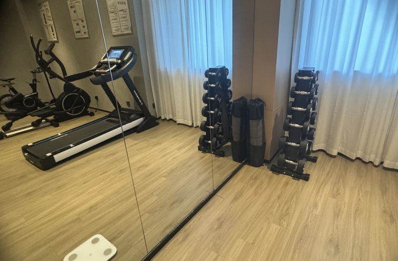 Jinyi  Hotel (Baotou East Railway Station ) 3*
