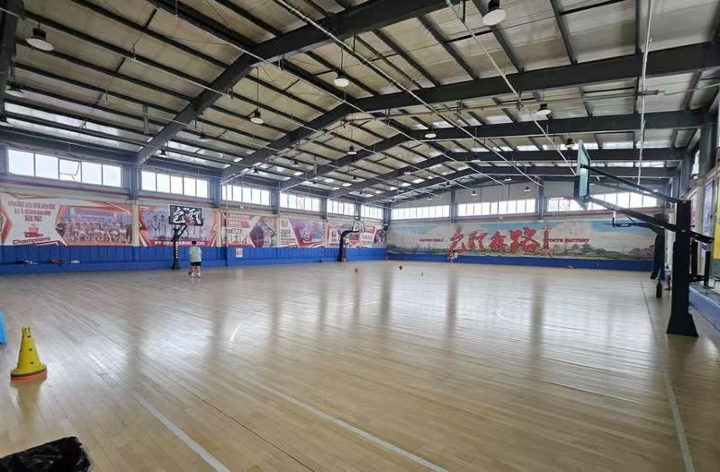Jinyi  Hotel (Baotou East Railway Station ) 3*