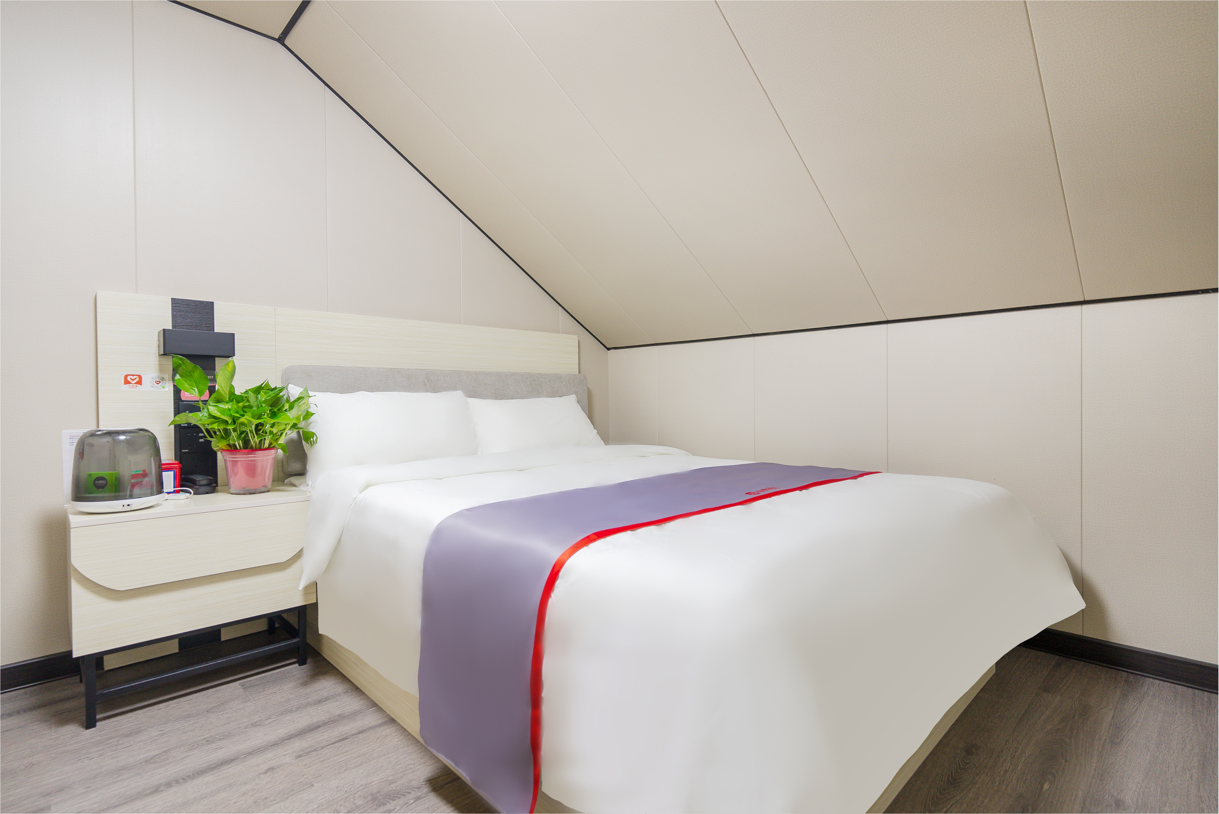 Junyi Chain Hotel (Qingdao Jimo Lingshan Street) 2*