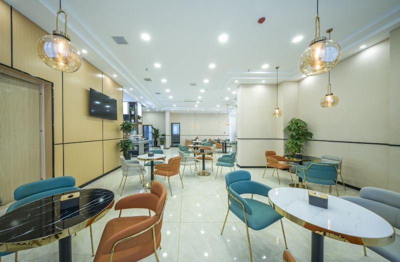 Magnotel Hotel (Qingdao Jinshatan Pijiucheng) 3*