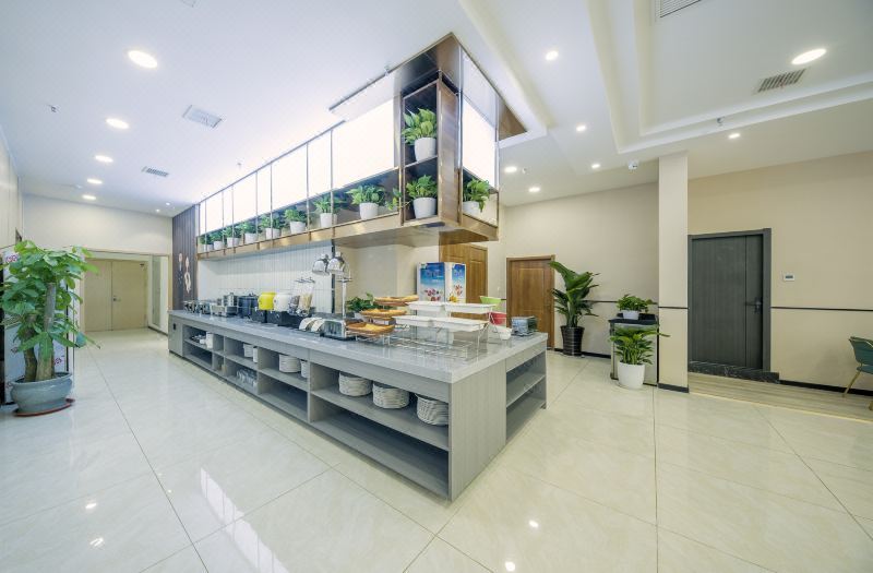 Magnotel Hotel (Qingdao Jinshatan Pijiucheng) 3*