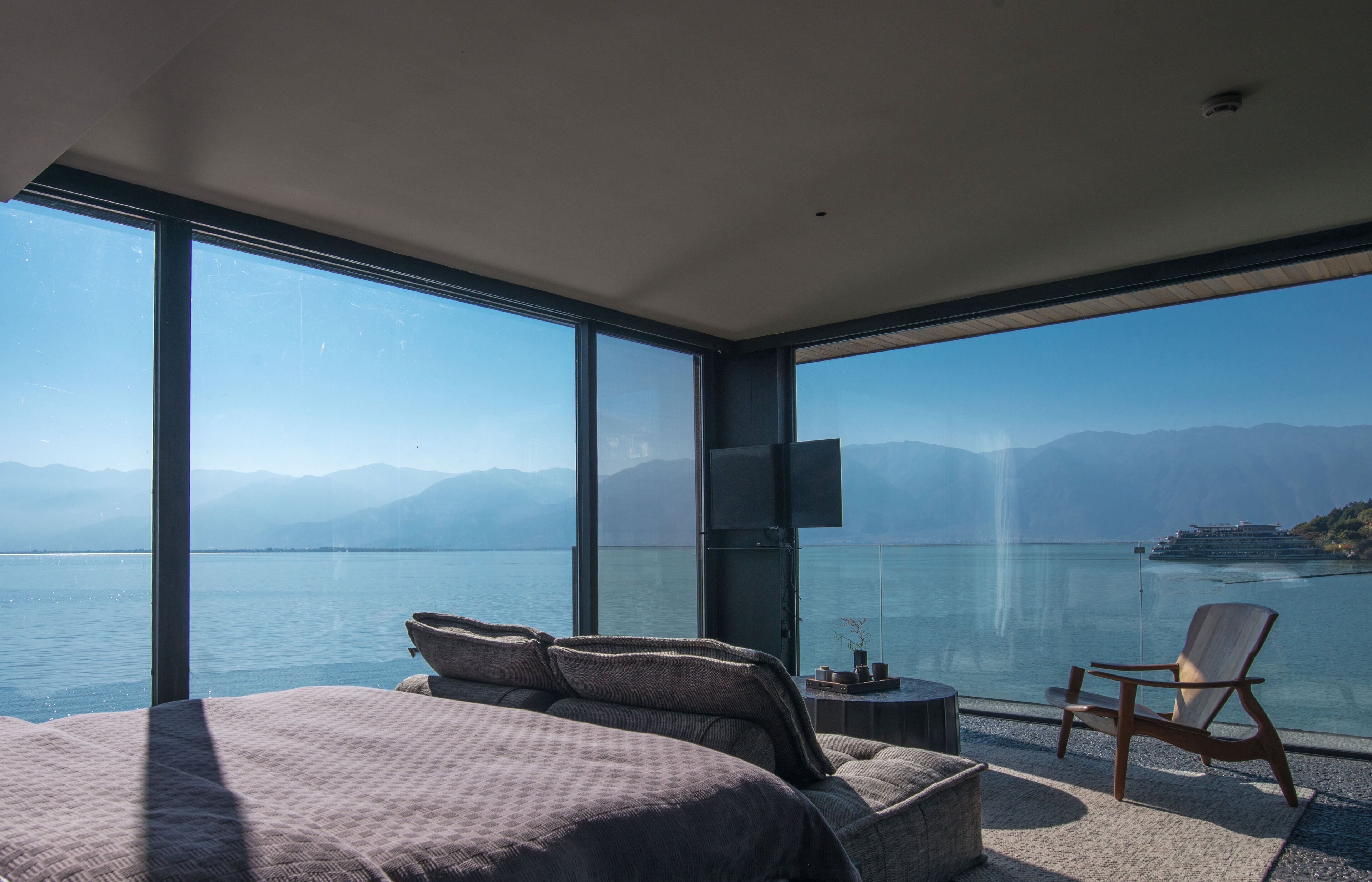 Yakamoz Erhai Hotel 3*