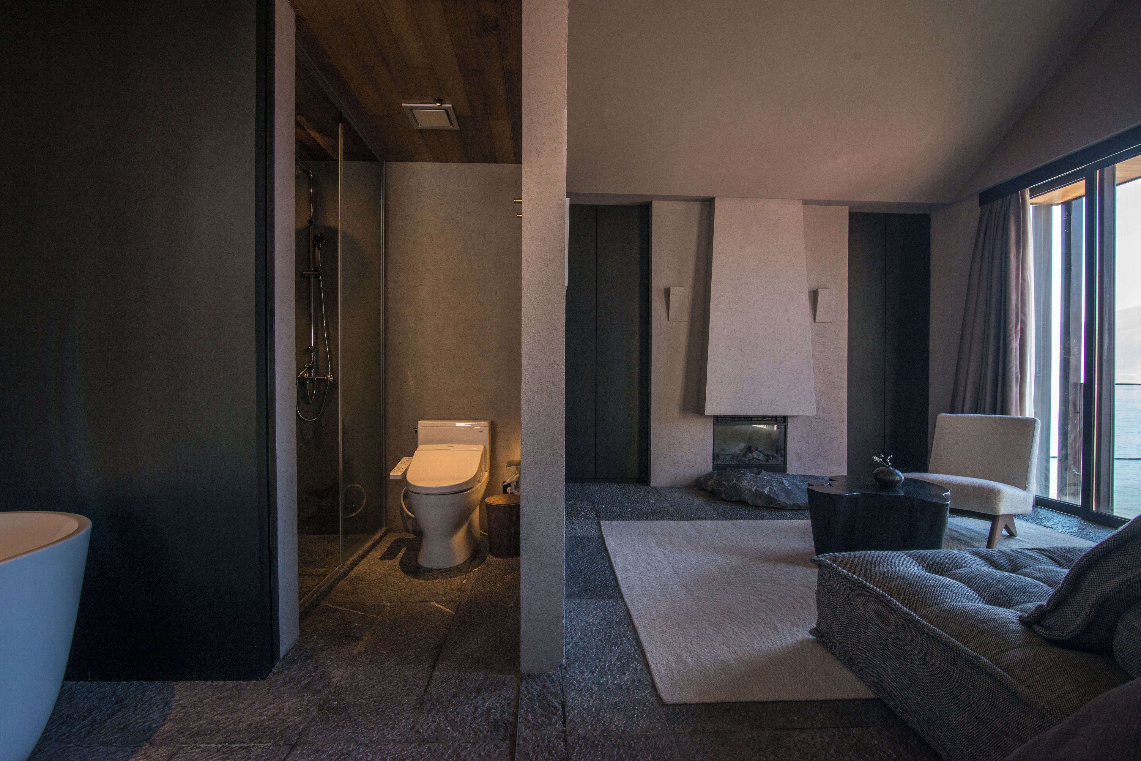 Yakamoz Erhai Hotel 3*
