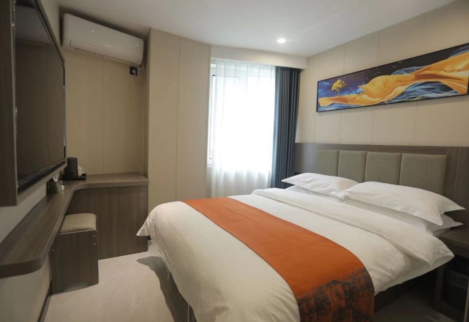 Shell Hotel (Shenyang North Railway Station Huigong Square) 2*