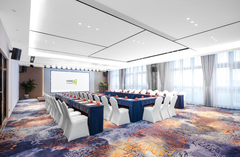 Home2 Suites by Hilton Zhuhai Jinwan Airport 4*