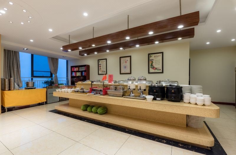 LanOuShangPin Hotel (Baiyun North High-Speed Railway Station) 2*