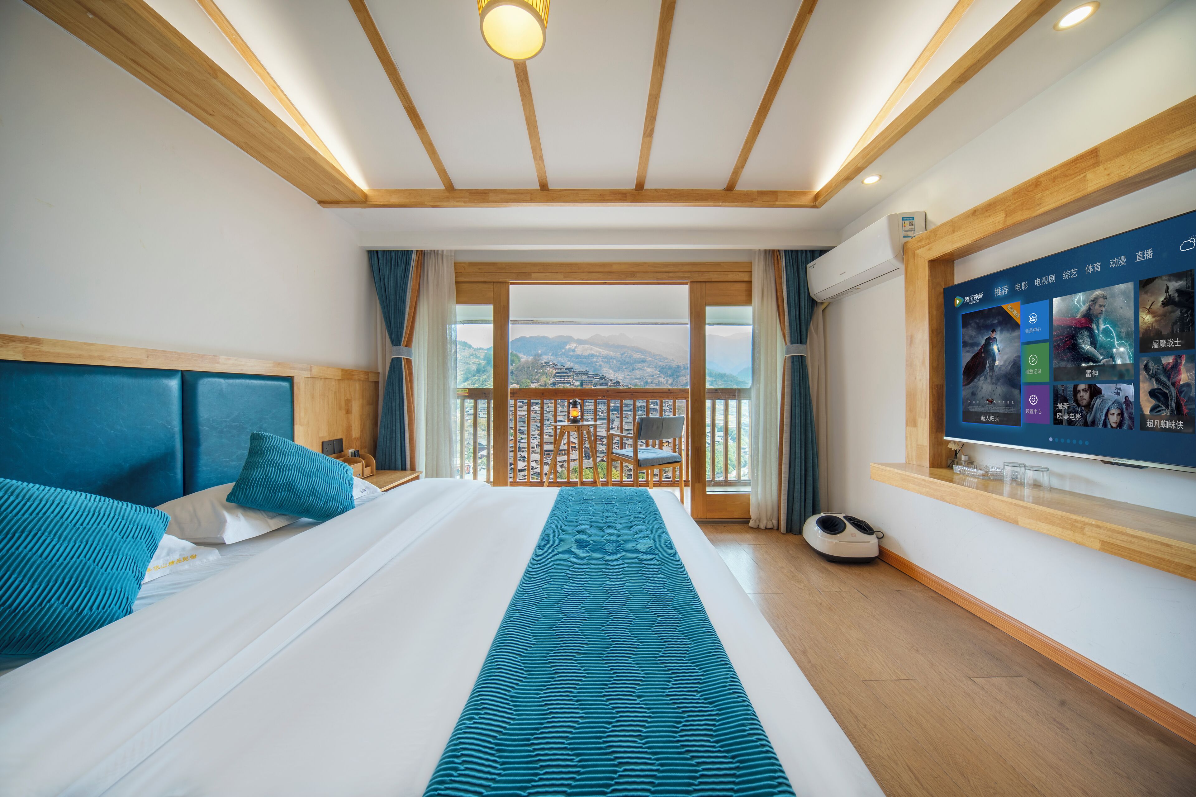 Xijiang Yunting Light Luxury Panoramic 3*