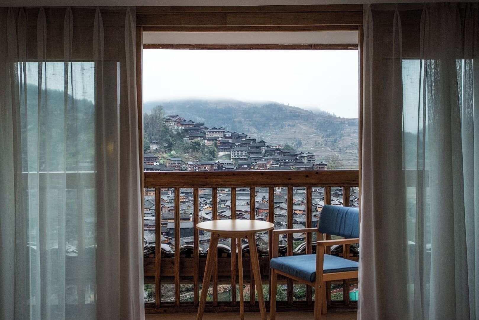 Xijiang Yunting Light Luxury Panoramic 3*