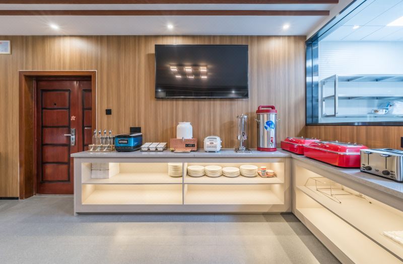 Shankee Coffee Style Hotel (Aksu Taibai Shopping Center) 2*