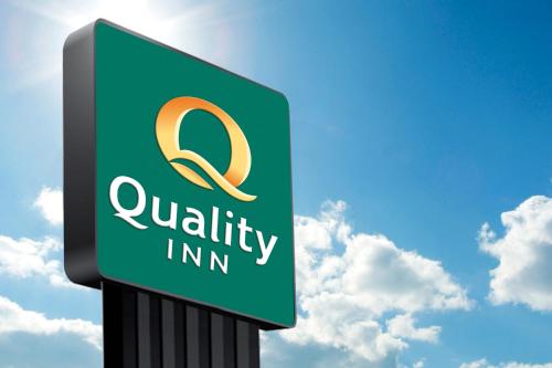 Quality Hotel Wuyi 2*