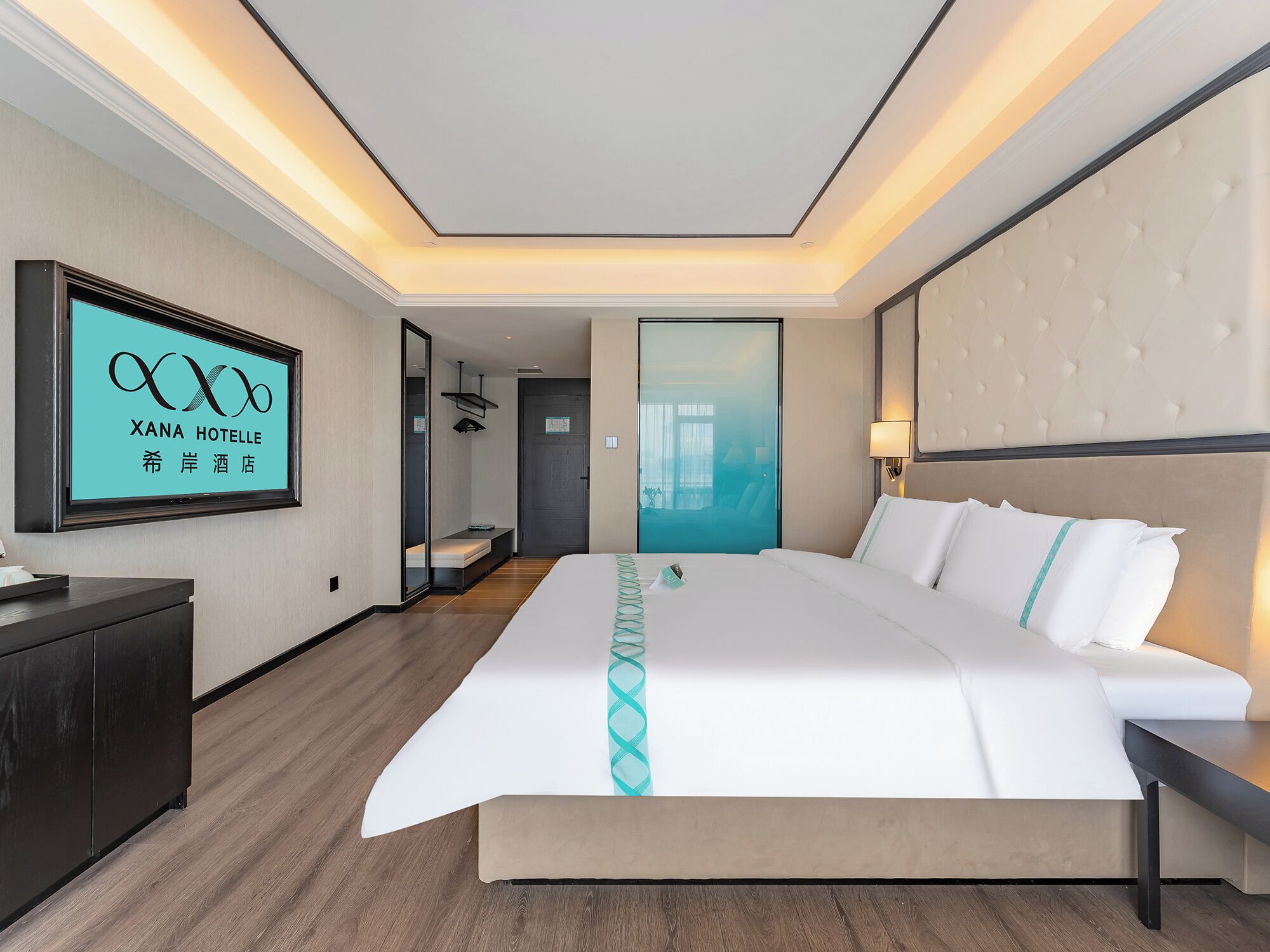 xana Hotel 3*
