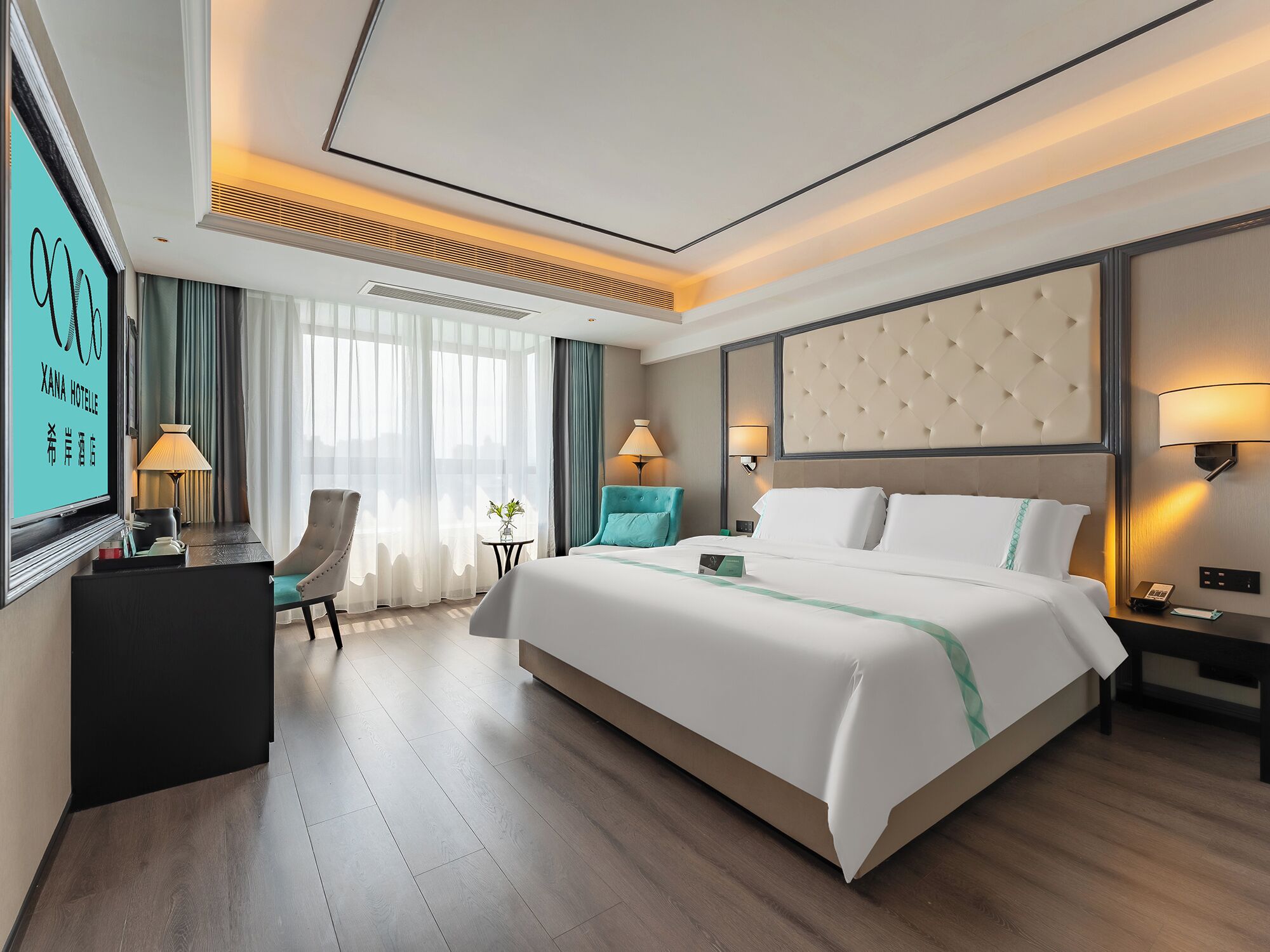 xana Hotel 3*