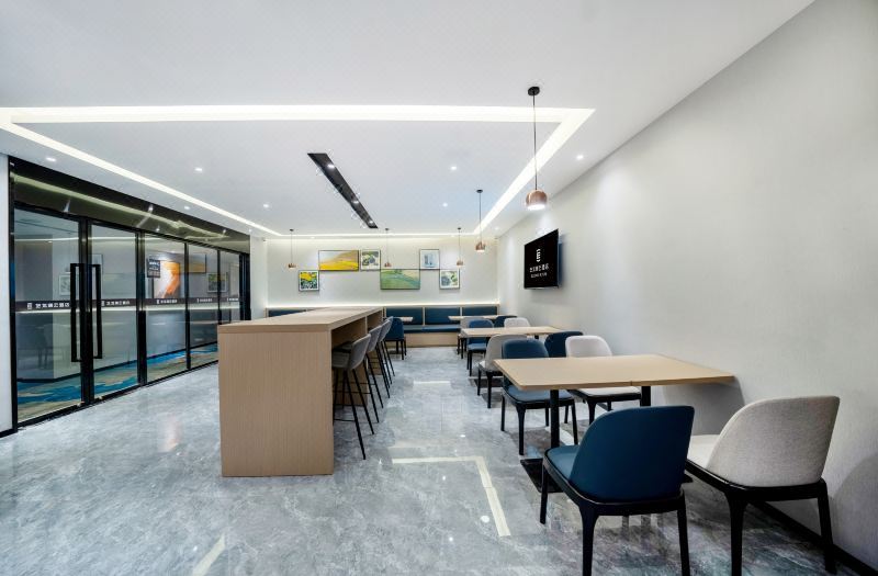 Elong R.YUN Hotel (Hefei Xin Bengbu Road Xinghuayuan Subway Station) 2*