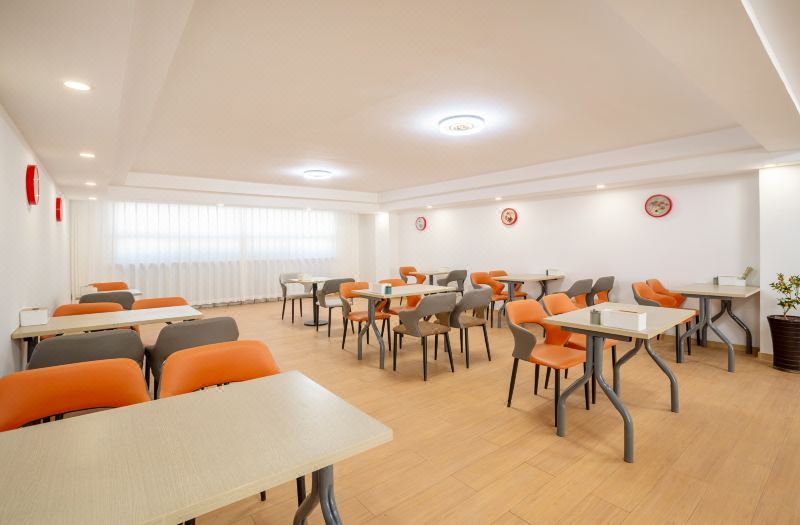 Elong Anyun Hotel (Qingdao Jiaozhou Railway Station Jiaozhou Bus Terminal) 2*