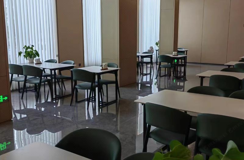 i Electronic Sports Hotel (Wenzhou Longgang) 3*