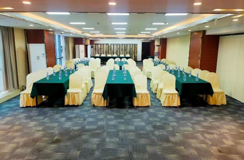 Jinshun Tianhua Hotel Weishan Ancient City High-speed Railway Station 3*