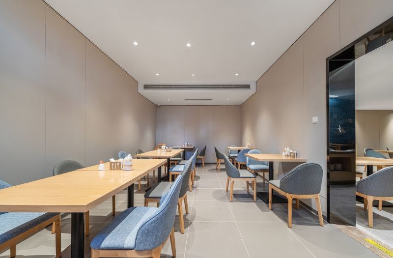 Elong Anyun Hotel (Nanjing University of Science and Technology Zhongshan Mausoleum Scenic Area) 2*