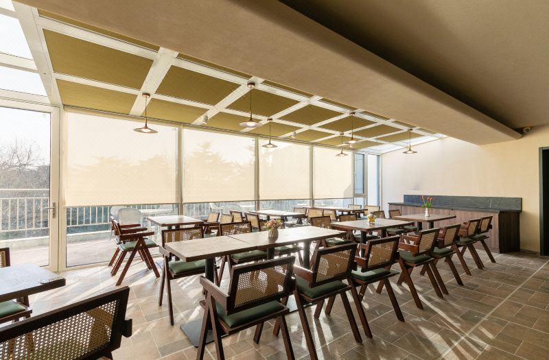 Meihao R Royalss Hotel (Qingdao Zhanqiao Railway Station Branch) 3*