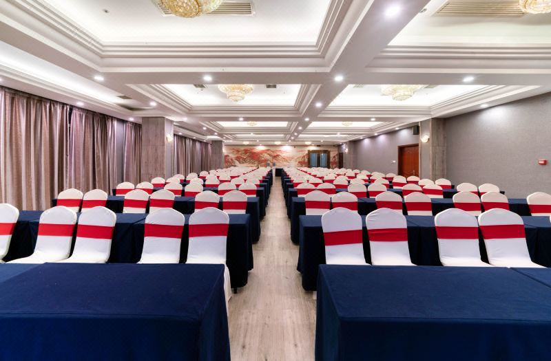 Jiyu Lanting Hotel (Jinhua Jinyi Baolong Plaza) 3*