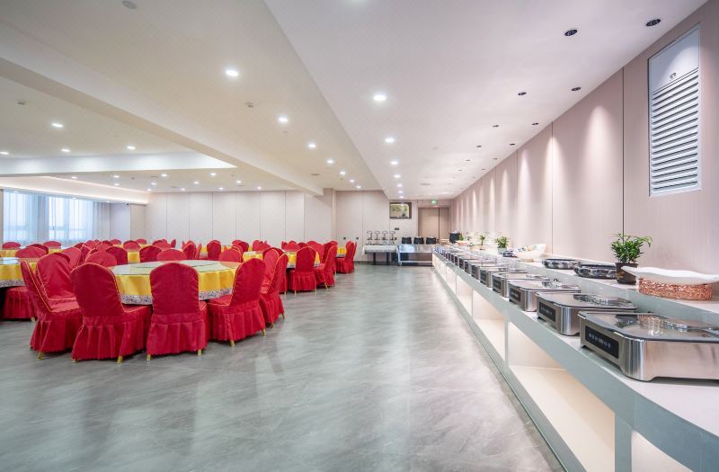 Tonghua Business Hotel (Science and Technology University) 3*