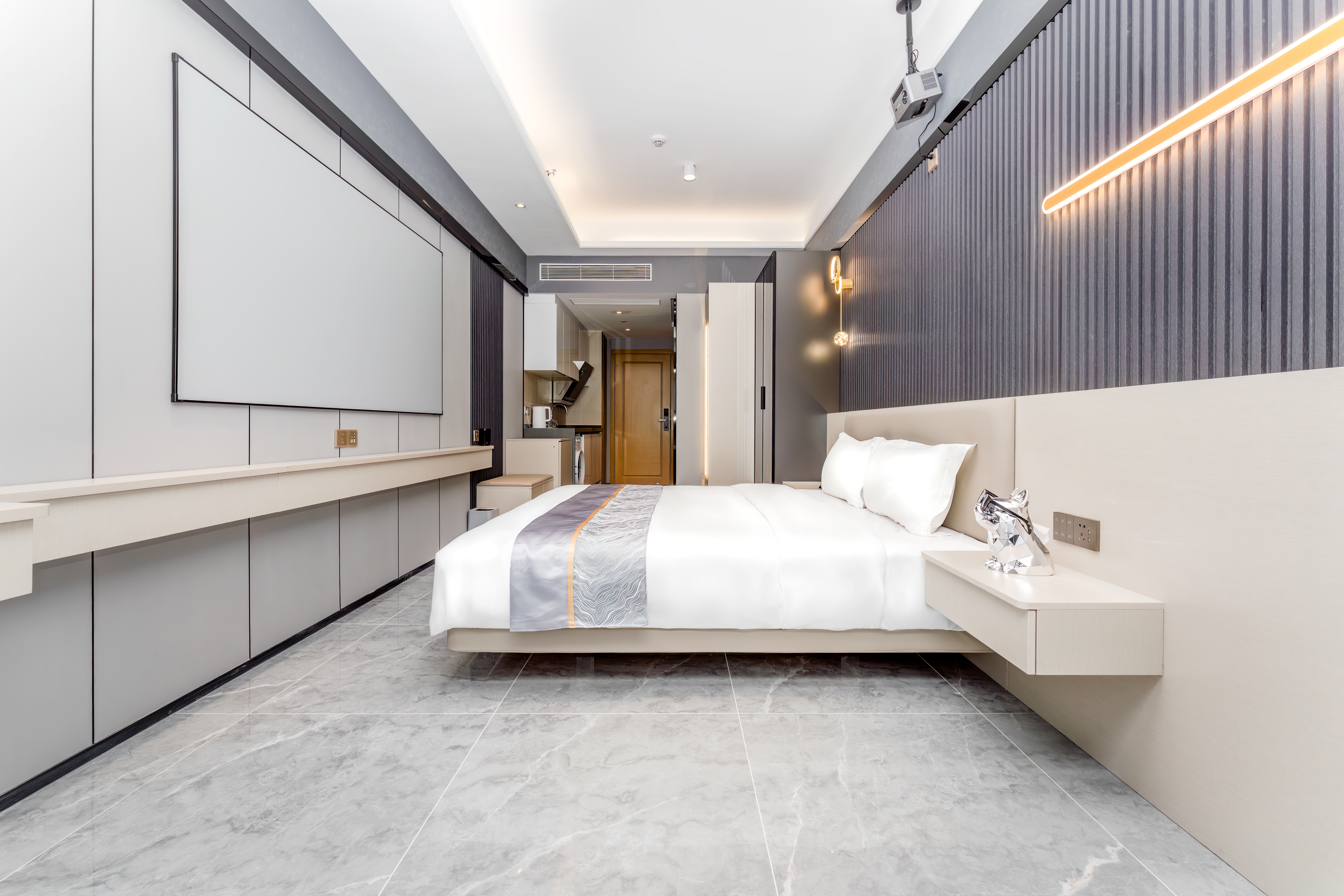 Dorman Enjoy Hotel 2*