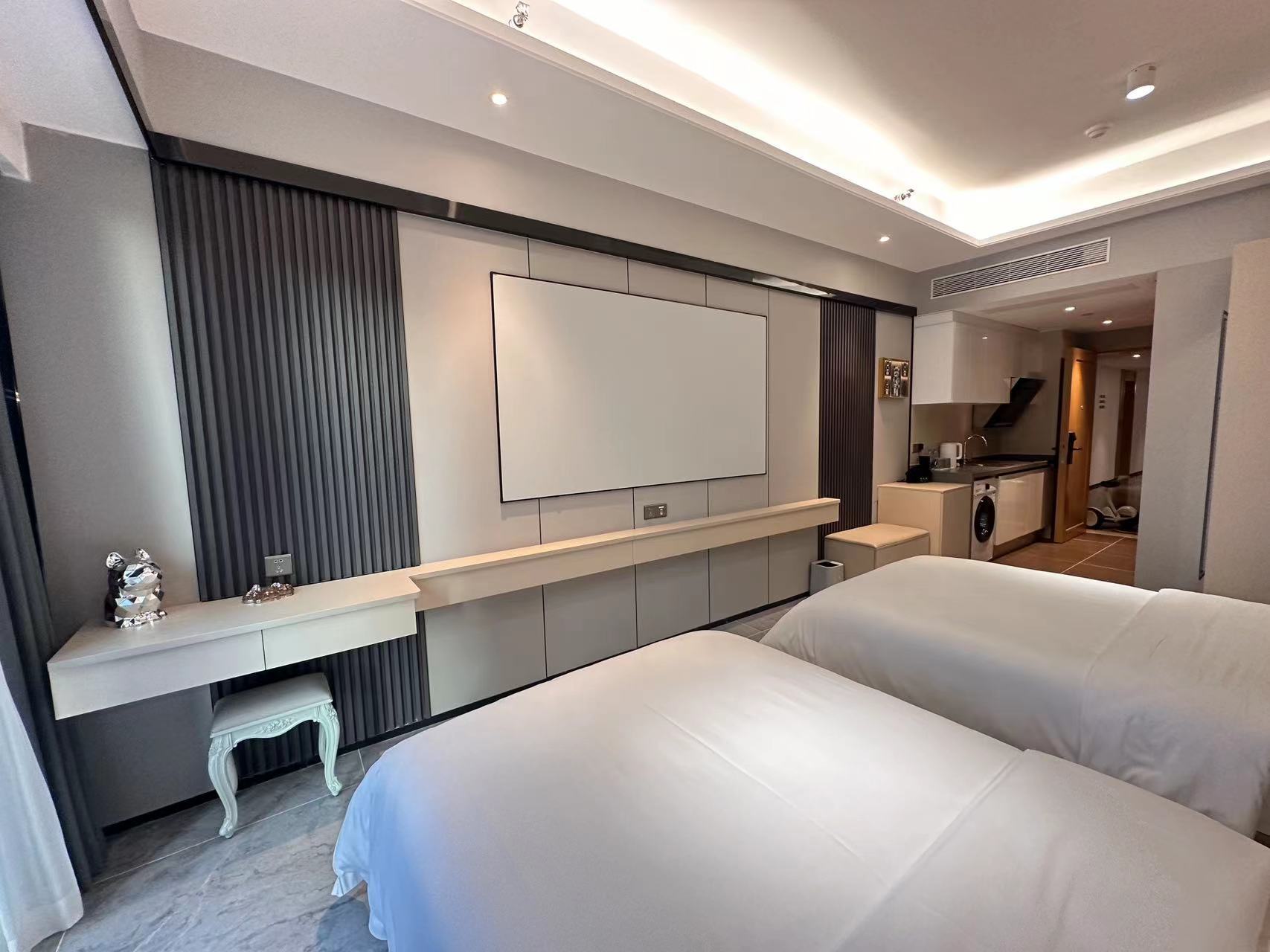 Dorman Enjoy Hotel 2*