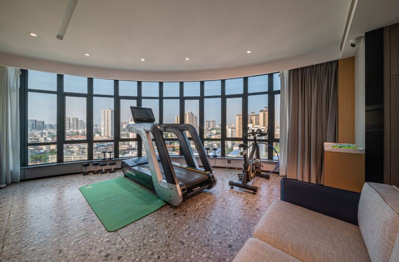 Eisman International Hotel 3*