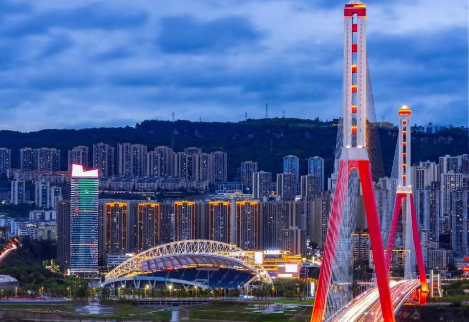 Chongqing Yifan Ying Hotel (Jiangnan Changjiang Inn) 3*