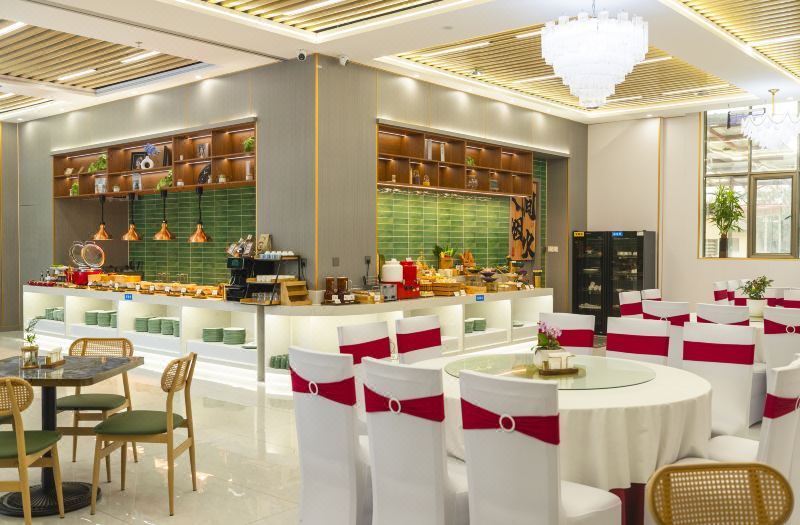 Licheng Ruixuan Hotel 3*