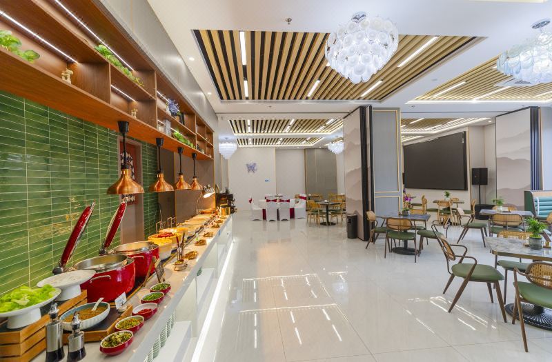 Licheng Ruixuan Hotel 3*