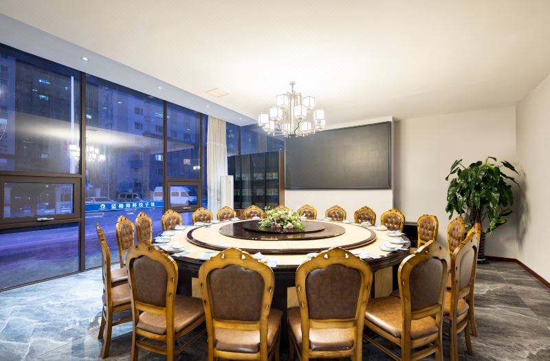 Blue Whale Select Smart Hotel (Provincial Cancer Hospital Shenfu Campus) 3*