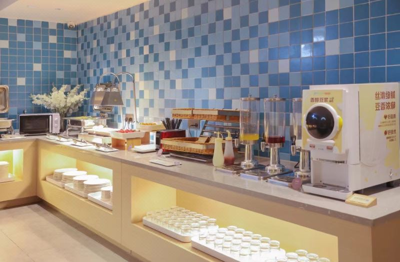 Homeinn · neo (Xiangyang Renmin Road Walmart) 3*