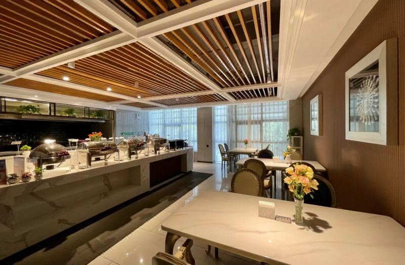 DONGSHAN HUAYUE HOTEL 3*